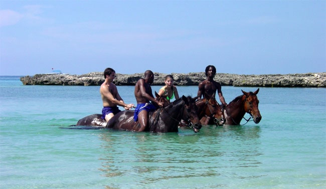 Jamaica-horseback-riding11