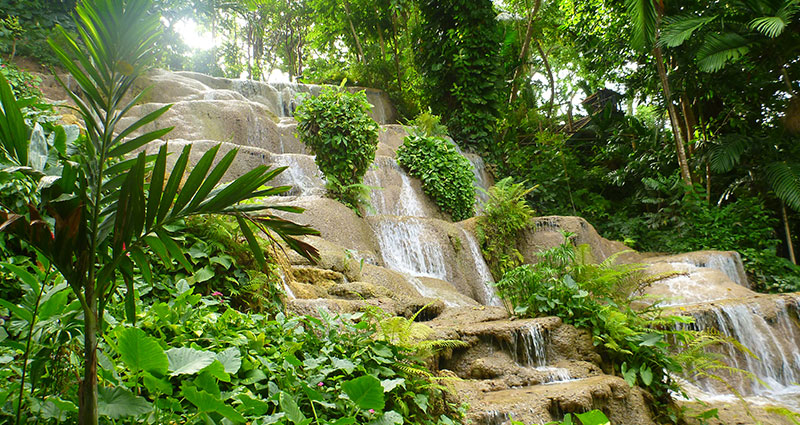 Total Entry Fee: US$20 per Adult / US$13 per Child
Duration of Tour: 1 Hour not including travel